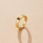 Anel Preto Cristal Canelado