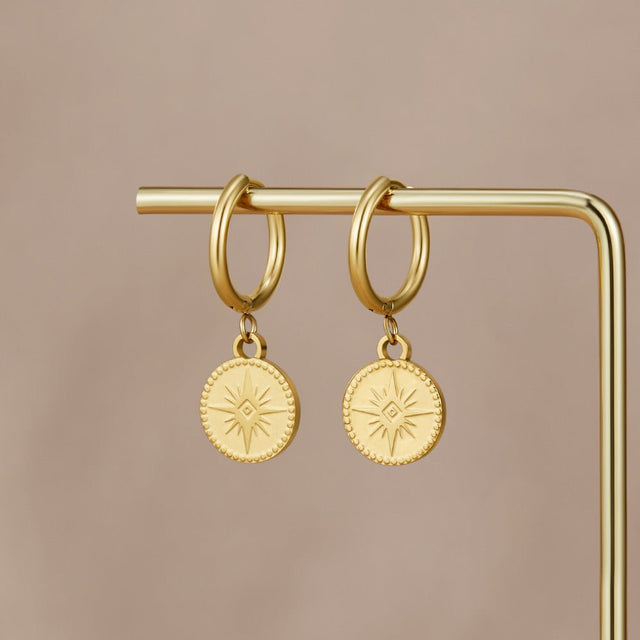 Brincos Celestial Moeda Dourado