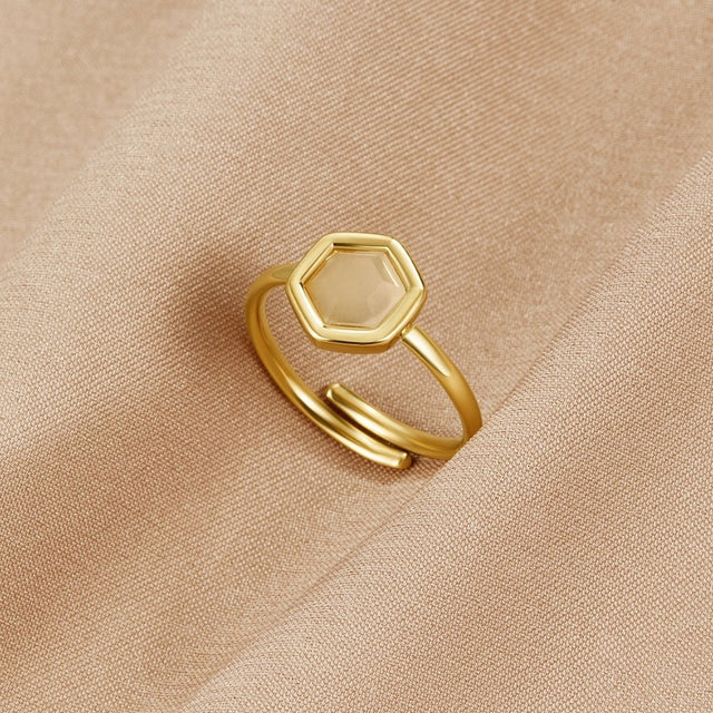 Anel Ember Pedra Dourado