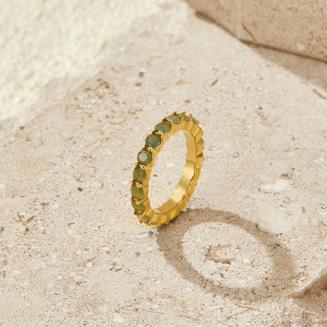 Anel Eternity Pedra da Lua Dourado