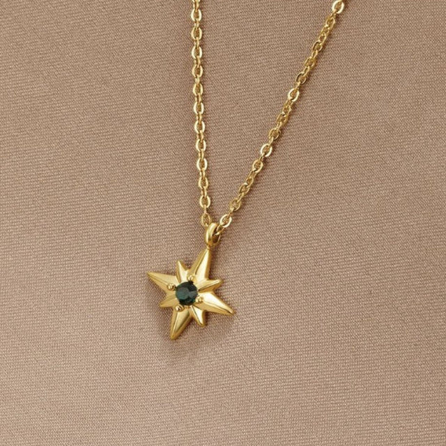 Colar Estrela-Guia com Cristal Esmeralda