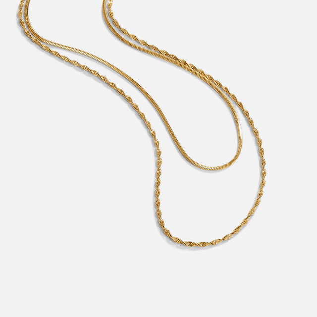 Colar Leona Sobreposto Dourado