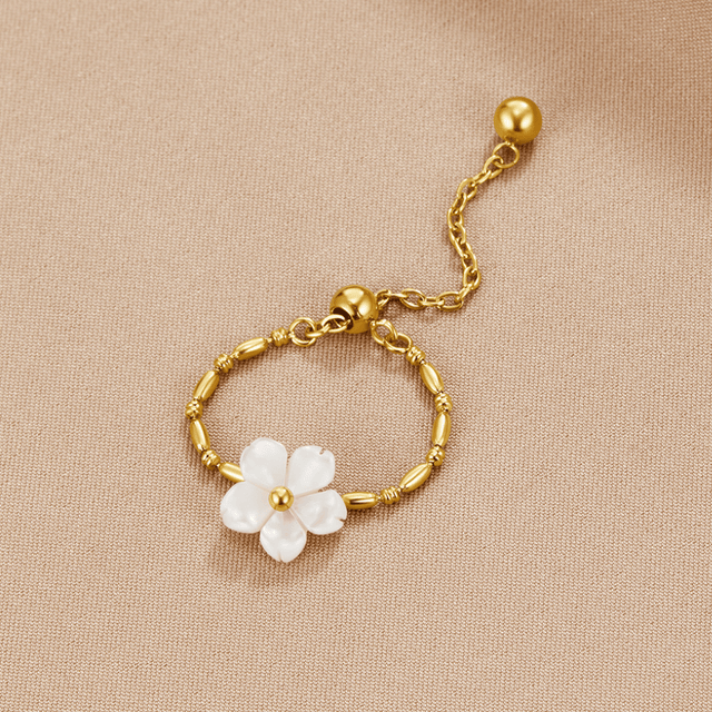 Anel Flor com Pérola Branca