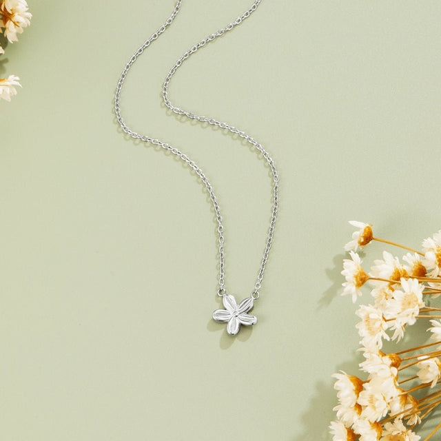 Colar Flor Pendente Prateado