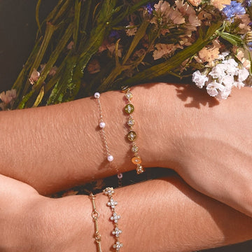 Pulseira Primavera Flor Dourado